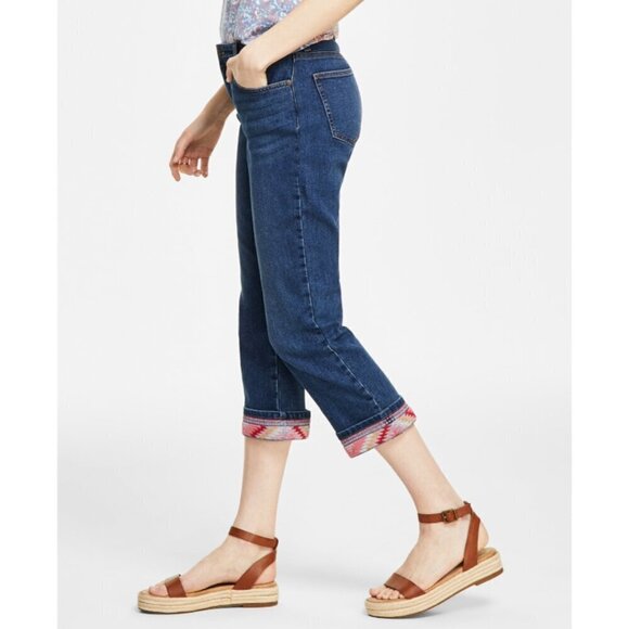 Style & Co. Women's Pink Detail Embroidered Curvy Capri Jeans NWT - Picture 3 of 10